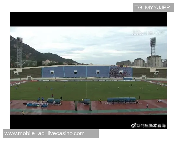 全面解析足球攻略助你成为球场战术大师的秘诀与技巧 全面解析足球攻略助你成为球场战术大师的秘诀与技巧