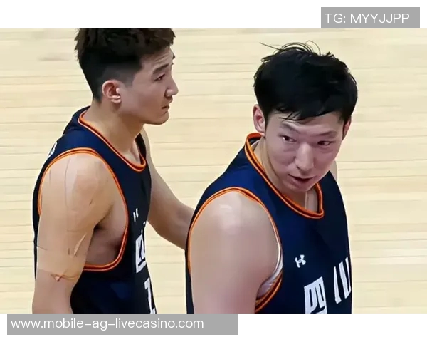 周琦重拾对抗状态期待总决赛表现下赛季力争更大突破